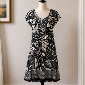 Style & Co Black White Abstract Print Dress | Beaded Neckline  Size Medium NWT